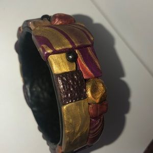 Dinosaur resin bracelet